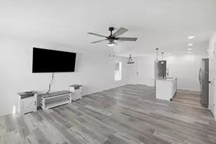 318 Eucalyptus Rd, Lake Wales, FL 33898 - Photo 4