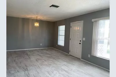 1004 Northlake Drive #1004, Sanford, FL 32773 - Photo 4