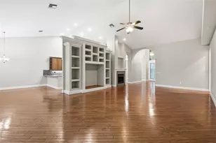 9009 Riverview Dr, Riverview, FL 33578 - Photo 14