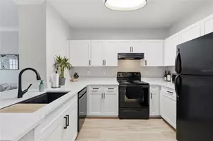 202 E South St, Orlando, FL 32801 - Photo 14
