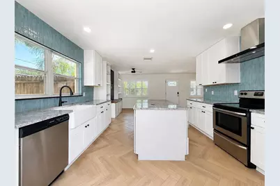 4305 W Bay Avenue, Tampa, FL 33616 - Photo 6
