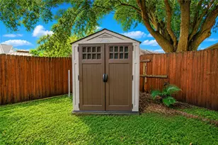 519 Beasley Ct, Orlando, FL 32807 - Photo 14