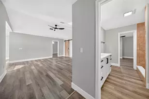 1733 Twin Oak St, Deltona, FL 32725 - Photo 4