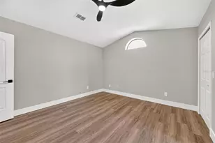 1733 Twin Oak St, Deltona, FL 32725 - Photo 36