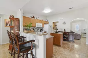 1029 Dudley Dr, Kissimmee, FL 34758 - Photo 4