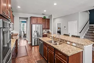 551 Sky Top Dr, Ocoee, FL 34761 - Photo 8