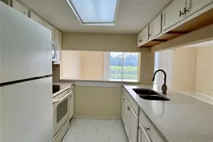 425 Caribbean Dr, Davenport, FL 33897 - Photo 4