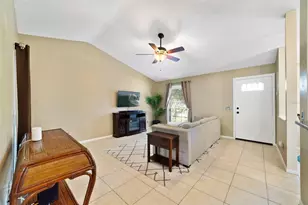 13953 Fox Meadow Dr, Orlando, FL 32826 - Photo 8