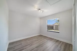 127 Citruswood Ct, Davenport, FL 33837 - Photo 14
