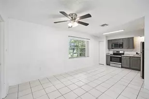 397 S Orange Ave, Orange City, FL 32763 - Photo 16