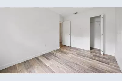 397 S Orange Avenue, Orange City, FL 32763 - Photo 22