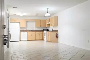 1624 1624 SW 109th Pl, Ocala, FL 34476 - Photo 2