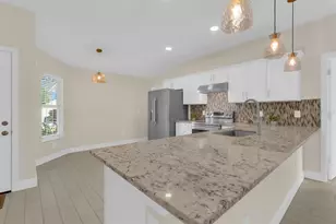 1119 Tyler Lake Cir, Orlando, FL 32839 - Photo 6
