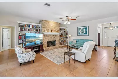 1616 Regal Cove Court, Kissimmee, FL 34744 - Photo 4