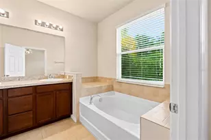 4850 Southlawn Ave, Orlando, FL 32811 - Photo 20