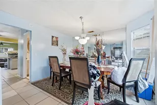 6923 Colony Oaks Ln, Orlando, FL 32818 - Photo 4
