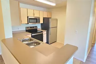 940 Village Trail, Port Orange, FL 32127 - Photo 4