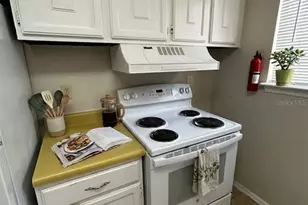 1412 Oak Pl, Apopka, FL 32712 - Photo 4