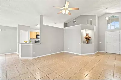 10718 Cherry Oak Circle, Orlando, FL 32817 - Photo 2