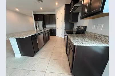 34128 Evergreen Hill Court, Wesley Chapel, FL 33545 - Photo 10
