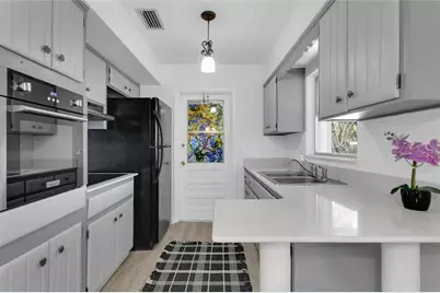 5301 Brereton Avenue, Orlando, FL 32839 - Photo 10