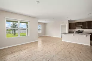 1112 Fox Path, Davenport, FL 33837 - Photo 10