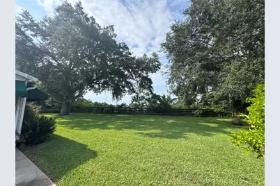 17481 SE 76th Flintlock Terrace, The Villages, FL 32162 - Photo 2