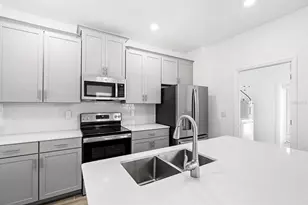 3039 Ella Wy, Saint Cloud, FL 34771 - Photo 12