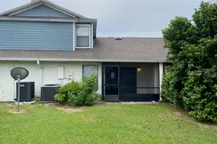 82 Lakepointe Cir, Kissimmee, FL 34743 - Photo 30