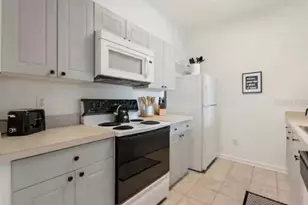 8103 Coconut Palm Way, Kissimmee, FL 34747 - Photo 6