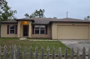 2729 Sweet Springs St, Deltona, FL 32738 - Photo 2