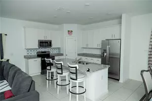 661 Crown Rose Dr, Eagle Lake, FL 33839 - Photo 10
