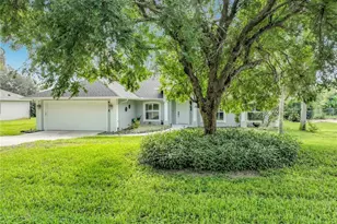 9418 Meadow Crest Ln, Clermont, FL 34711 - Photo 2