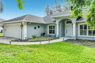 9418 Meadow Crest Ln, Clermont, FL 34711 - Photo 4