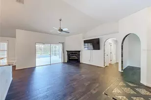 9418 Meadow Crest Ln, Clermont, FL 34711 - Photo 12