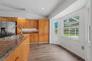 6736 Nells Way, Lakeland, FL 33813 - Photo 8