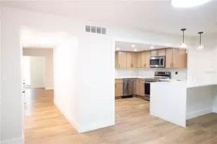 812 Park Lake Cir, Maitland, FL 32751 - Photo 10