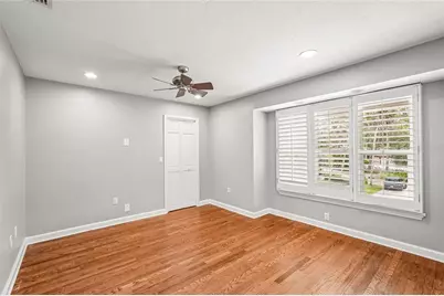 1675 Landings Lane, Sarasota, FL 34231 - Photo 4
