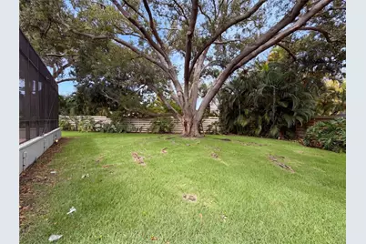 1675 Landings Lane, Sarasota, FL 34231 - Photo 64