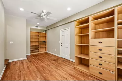 1675 Landings Lane, Sarasota, FL 34231 - Photo 12