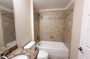 33137 Irongate Dr, Leesburg, FL 34788 - Photo 16