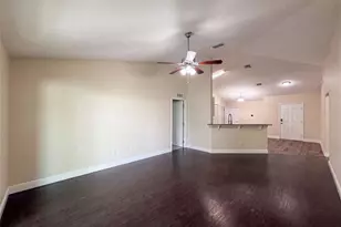 33137 Irongate Dr, Leesburg, FL 34788 - Photo 6