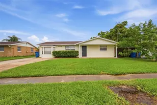3453 Wilson Dr, Holiday, FL 34691 - Photo 2