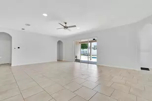 1086 Rock Creek St, Apopka, FL 32712 - Photo 10