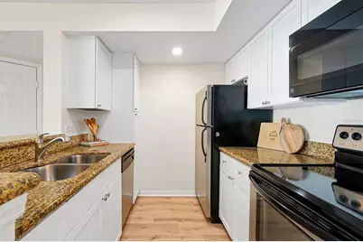 5156 Conroy Road #26, Orlando, FL 32811 - Photo 8