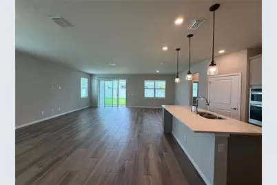 2610 Autumn Peace Dr, Kissimmee, FL 34744 - Photo 2