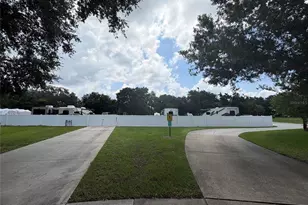 4911 Raylene Way, Saint Cloud, FL 34771 - Photo 44