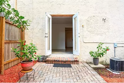 2423 E Central Boulevard #1, Orlando, FL 32803 - Photo 18