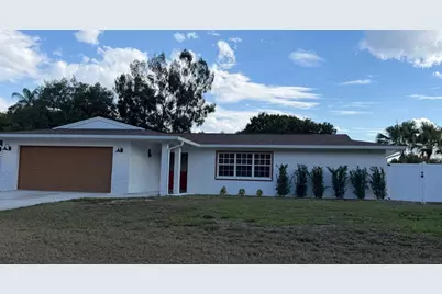 4534 N Lake Drive, Sarasota, FL 34232 - Photo 1