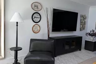 4534 N Lake Dr, Sarasota, FL 34232 - Photo 14